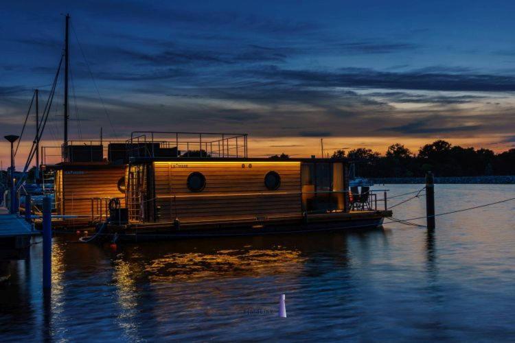 Hausboot Fjord Polaris Mit Biosauna In Barth Exterior foto
